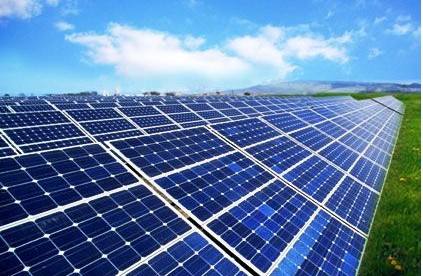 光伏玻璃需求廣闊，技術(shù)與成本較量升級(jí)